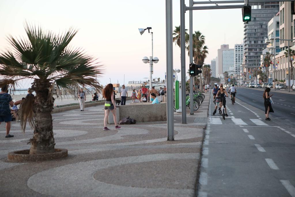 Hayarkon By The Beach Tel Aviv Exteriör bild